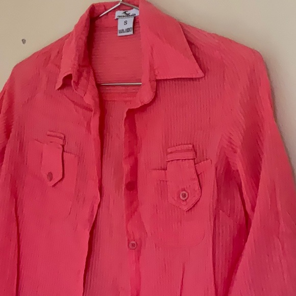 Summer Blouse - Picture 3 of 3